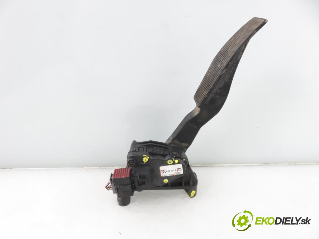 OPEL ASTRA G liftback (T98) HB 2002 66,00 1.4 16V - Z 14 XE 1389,00 potenciometr plynového pedálu 9157998BK ; 6PV00811200 (Potenciometr plynového pedálu)