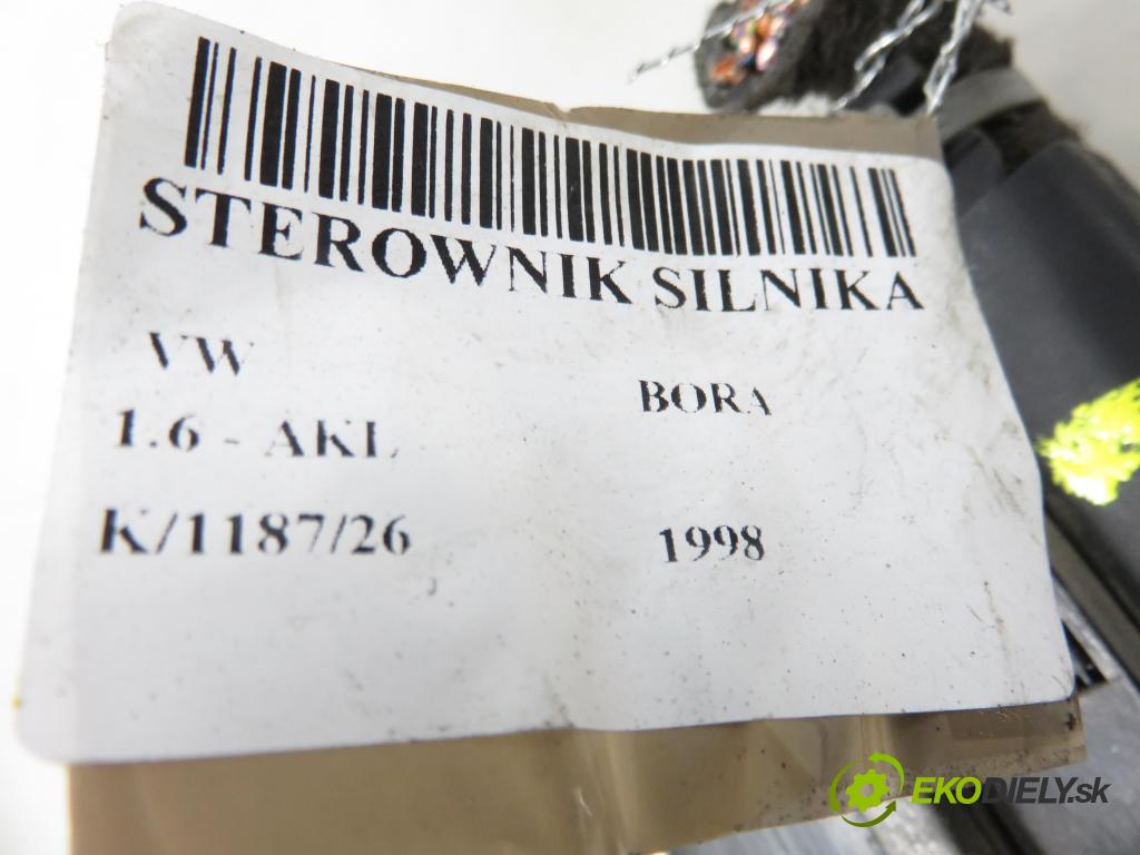 VW BORA (1J2) SEDAN 1998 74,00 1.6 - AKL 1595,00 Riadiaca jednotka Motor 06A906019AK ; 5WP437103