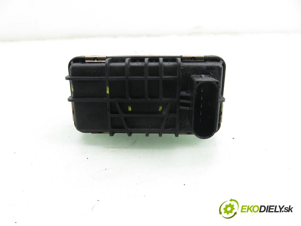 CHEVROLET CAPTIVA (C100, C140) SUV 2007 110,00 2.0 D 4WD 1991,00 nastavovač turba 6NW008412 ; 96440365712120 (Motorek ostatní)