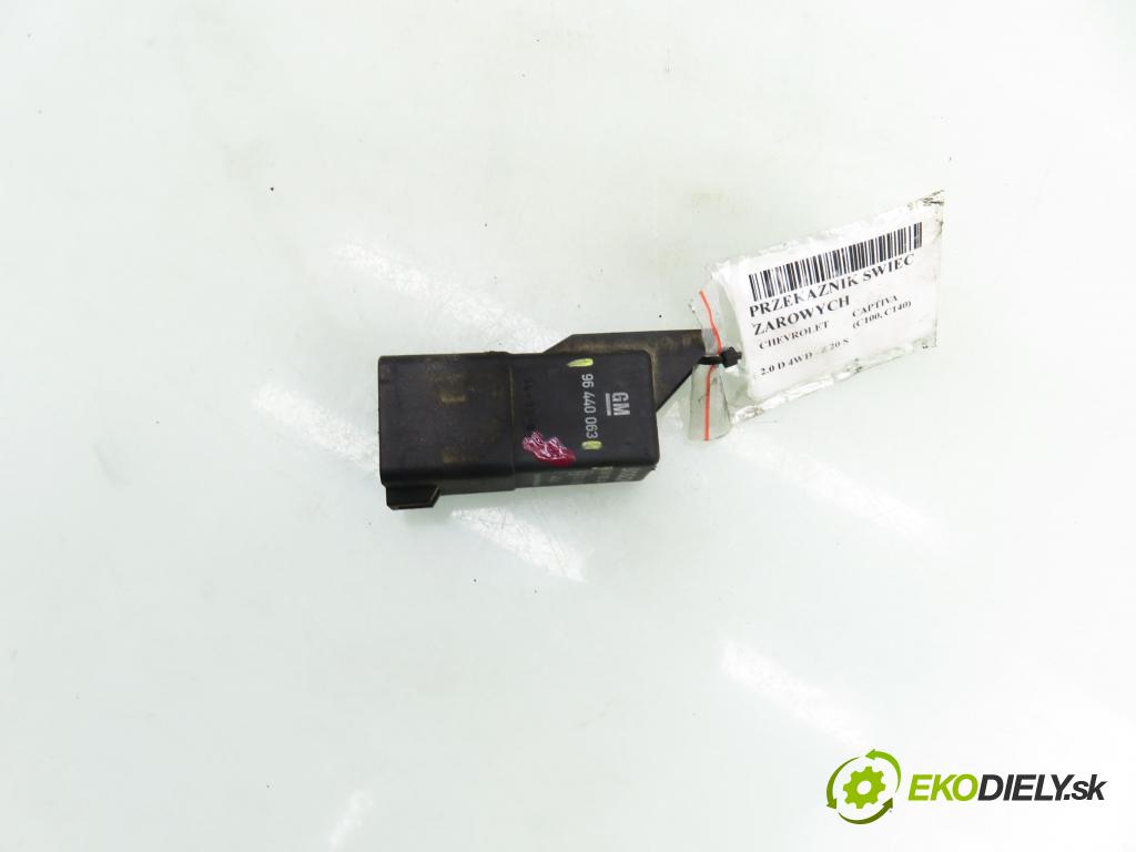 CHEVROLET CAPTIVA (C100, C140) SUV 2007 110,00 2.0 D 4WD 1991,00 RELÉ: JÚN: 96440063 ; 0281003041