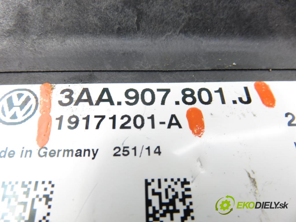 AUDI Q3 (8U) SUV 2014 130,00 2.0 TDI quattro - CFGC 1968,00 Riadiaca jednotka brzdy MANUÁLNY: 3AA907801J ; 19171201A