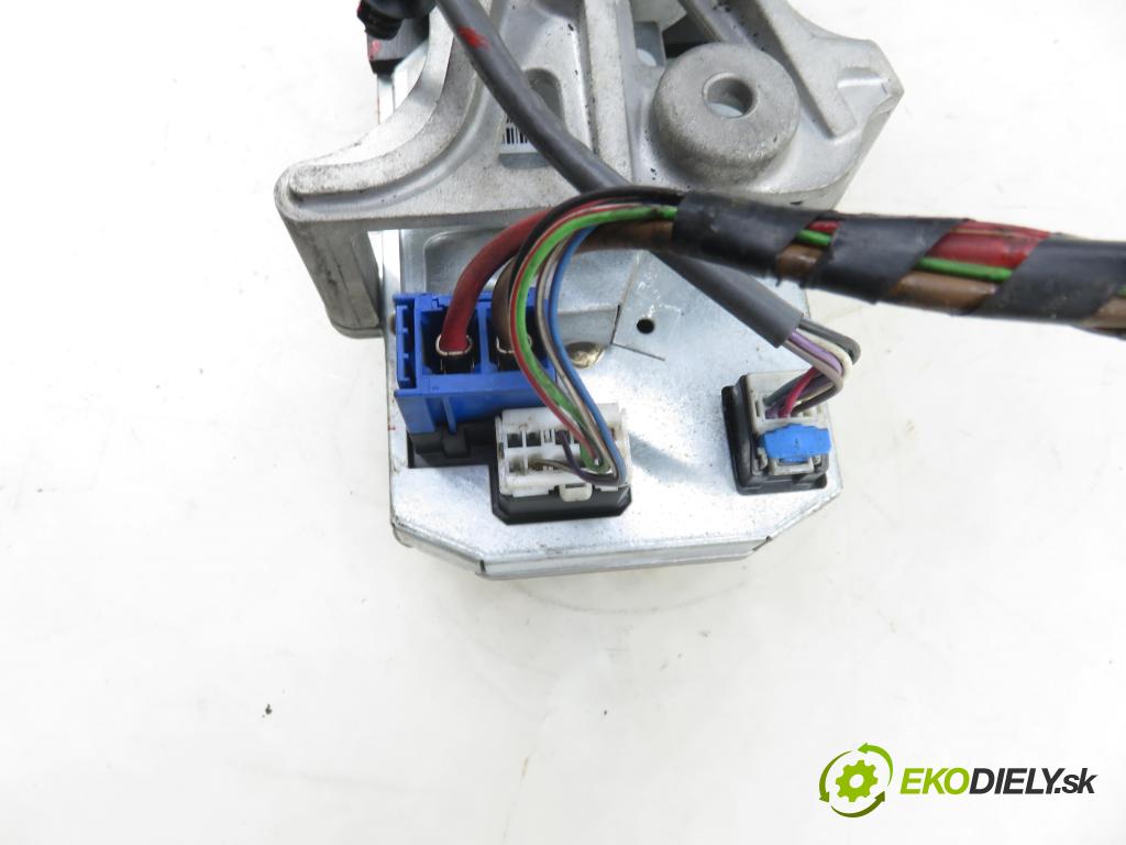 OPEL MERIVA A nadwozie wielkoprzestrzenne (MPV) (X03) HB 2004 74,00 1.7 CDTI 101 - Z 17 DT 1686,00 serv/podporovanie elektrické 26108652 ; 93392692