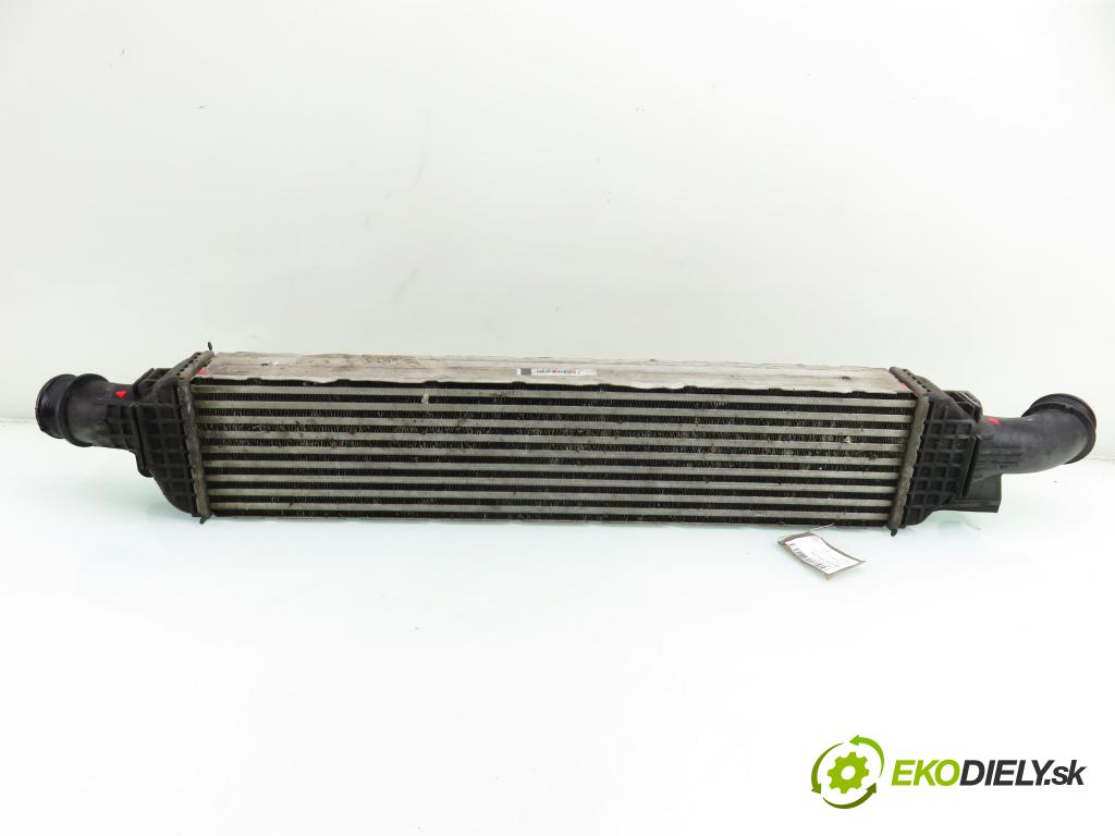 AUDI Q3 (8U) SUV 2014 130,00 2.0 TDI quattro - CFGC 1968,00 chladič intercooler 8U0145803B