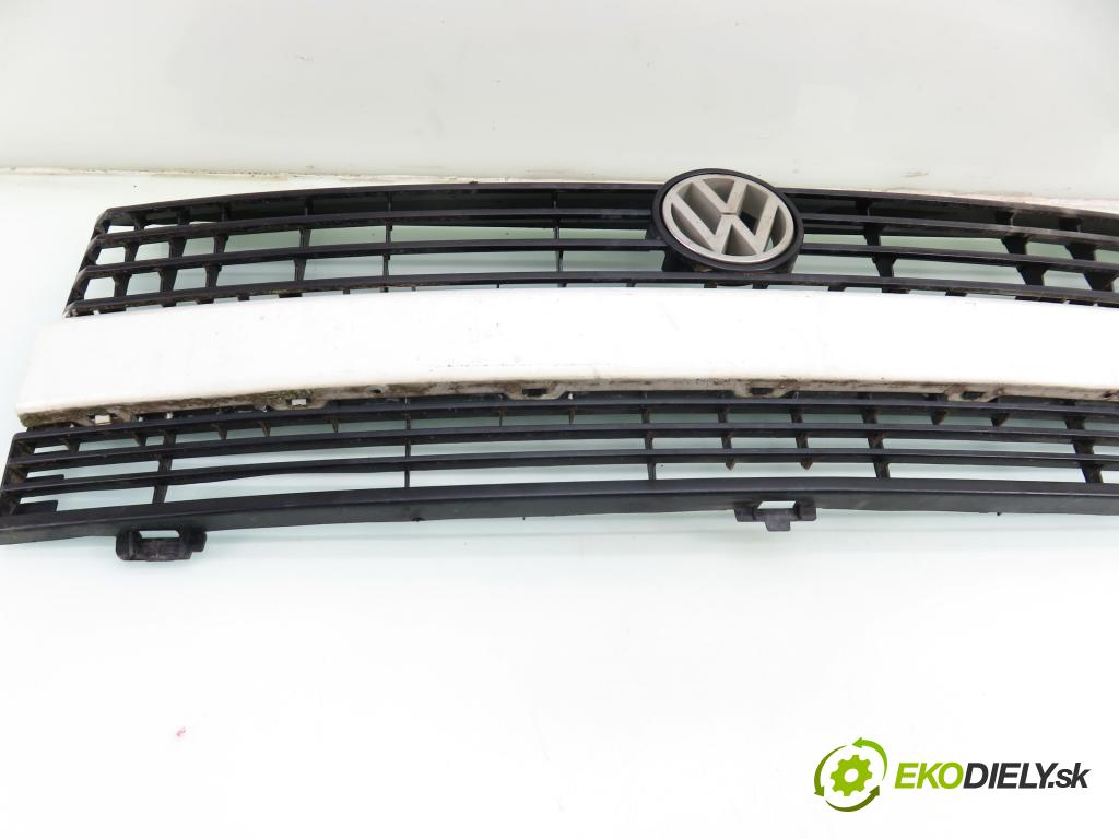 VW TRANSPORTER IV Skrzynia (70XA) FURGON 1993 57,00 2.4 D 78 - AAB 2370,00 Mriežka / maska 701853653E