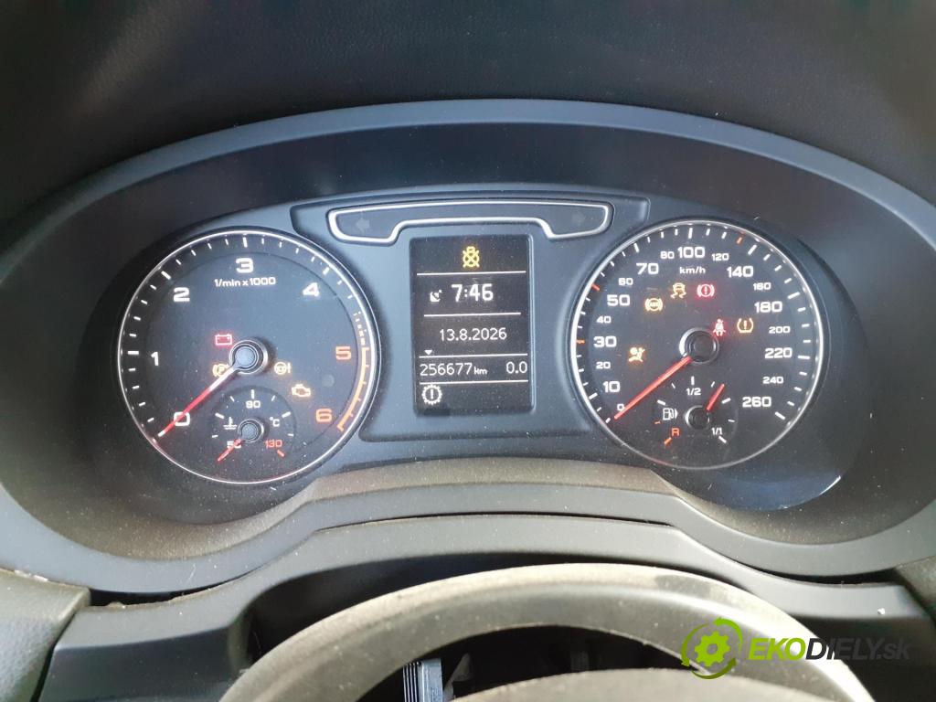 AUDI Q3 (8U) SUV 2014 130,00 2.0 TDI quattro - CFGC 1968,00 Prístrojovka elektrický 8U0920930E