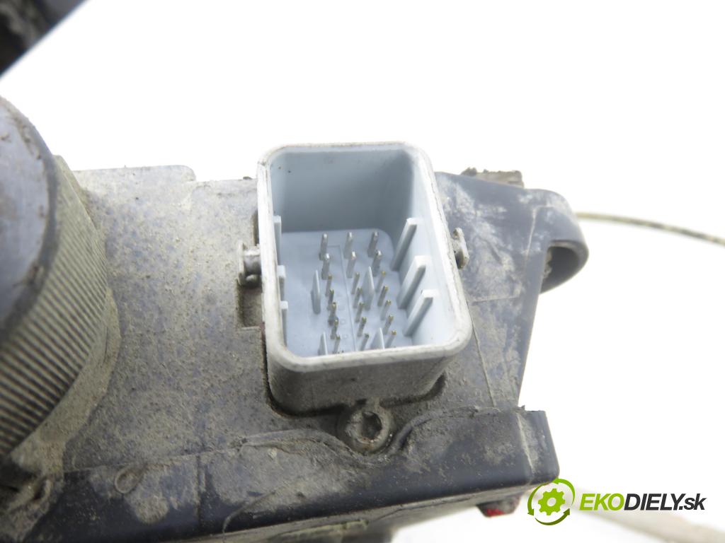 RENAULT GRAND SCENIC II (JM0/1_) MINIVAN 2004 88,00 1.9 dCi (JM0G, JM12, JM1G, JM2C) - F9Q 812 1870,00 BRZDA: ručny elektrický 8200418648