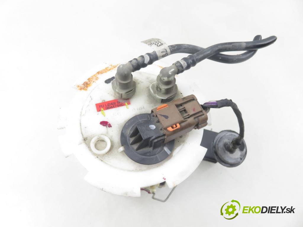 CHEVROLET LACETTI (J200) HB 2005 70,00 1.4 16V - F14D3 1399,00 Pumpa paliva 96447440