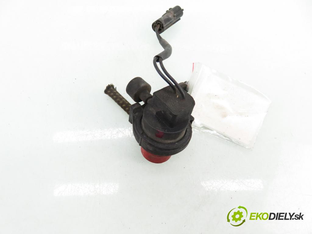 FIAT CINQUECENTO (170_) HB 1998 22,00 0.7 i (170AD) - 170 A.046 704,00 VENTIL VAKUUM: 7773122