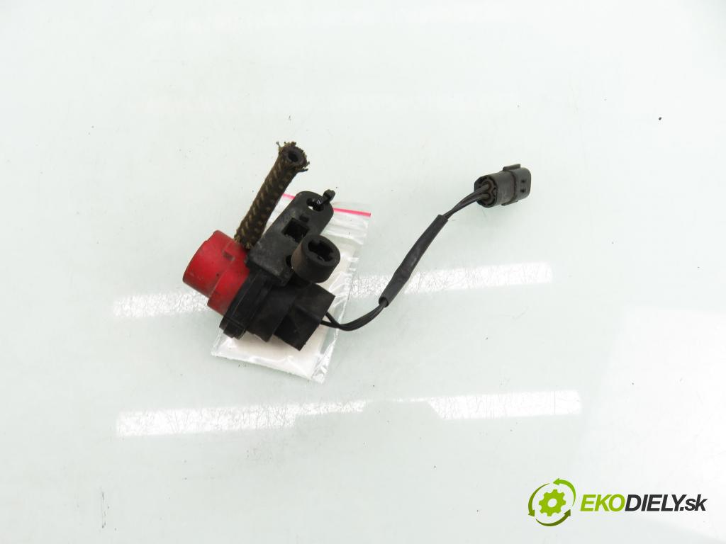 FIAT CINQUECENTO (170_) HB 1998 22,00 0.7 i (170AD) - 170 A.046 704,00 VENTIL VAKUUM: 7773122