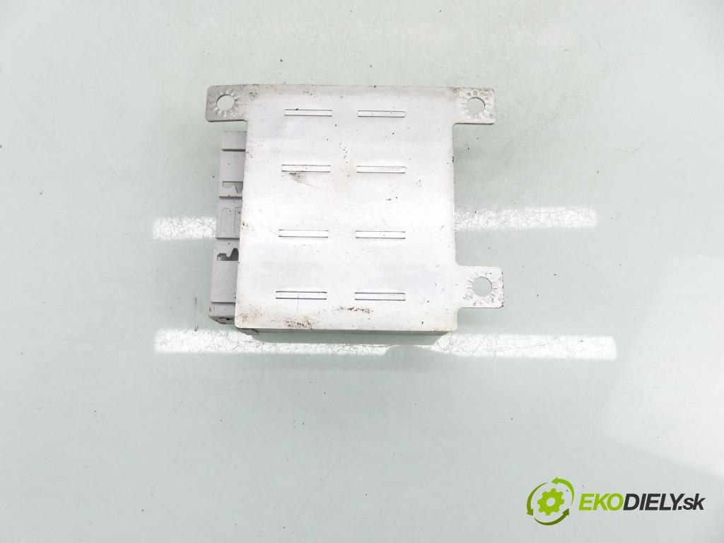 FIAT PUNTO (188_) HB 2005 44,00 1.2 60 (188.030, .050, .130, .150, .230, .250) - 1 1242,00 MODUL air BAG 51719092 ; 331374
