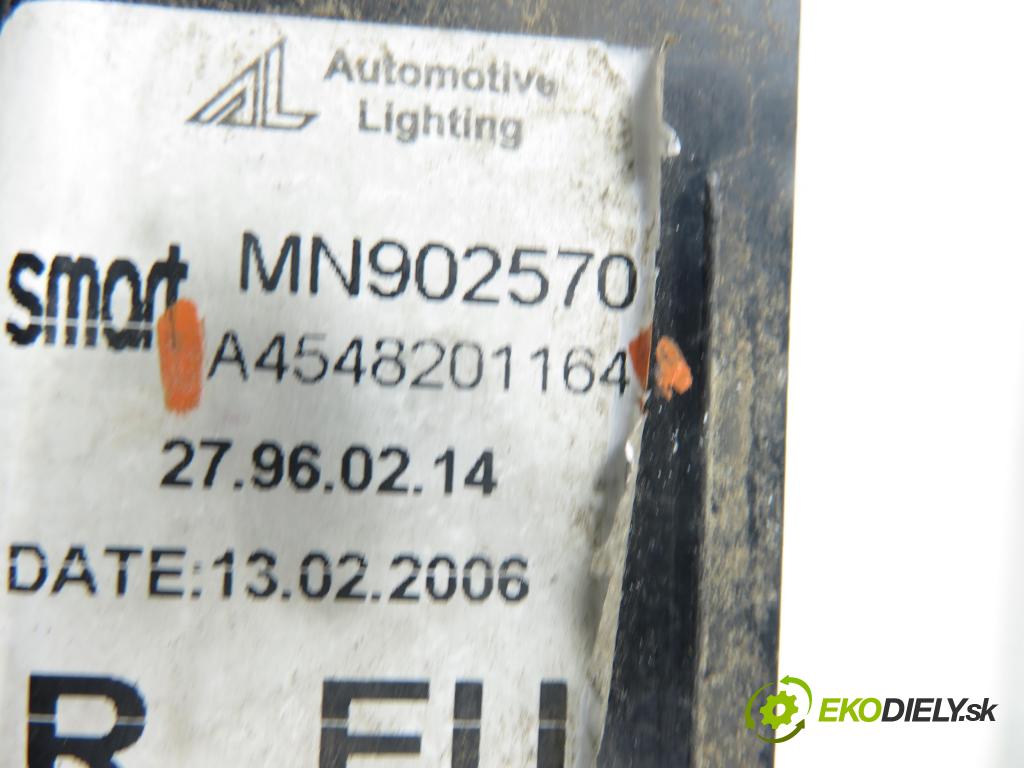 SMART FORFOUR (454) HB 2006 70,00 1.5 CDI 95 1493,00 světlo pravé zadní A4548201164