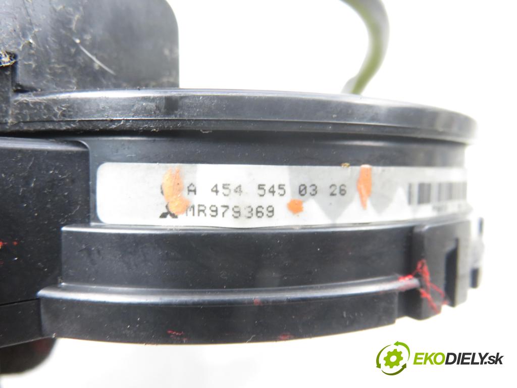 SMART FORFOUR (454) HB 2006 70,00 1.5 CDI 95 1493,00 PÁSKA: air BAG A4545450326 ; MR979369