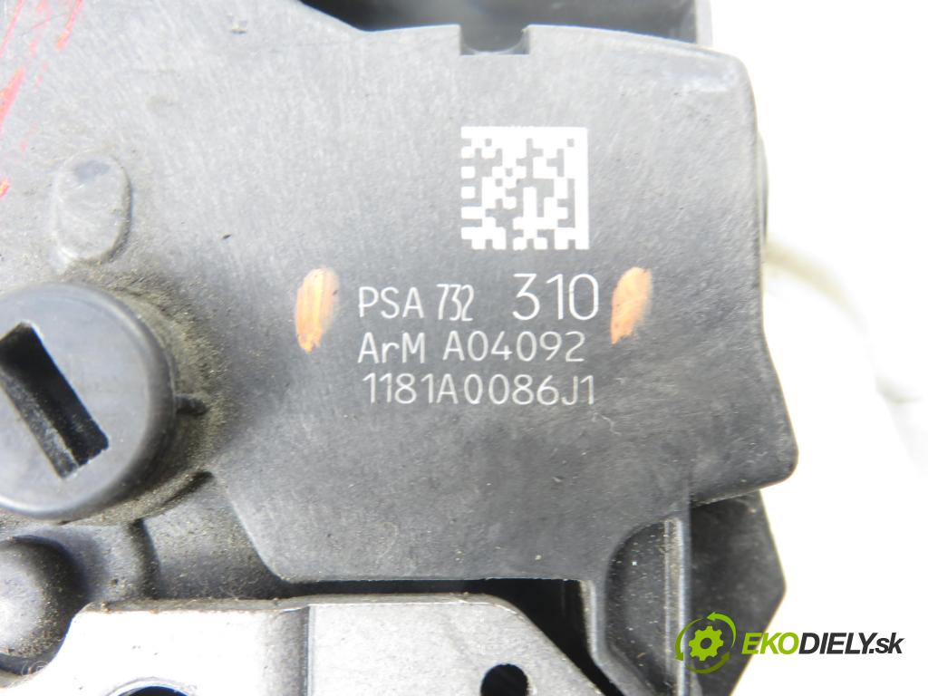 CITROEN DS3 (SA_) HB 2011 68,00 1.6 e-HDi 8V 92 - 9HP 1560,00 zámok PSA732310 ; 732310