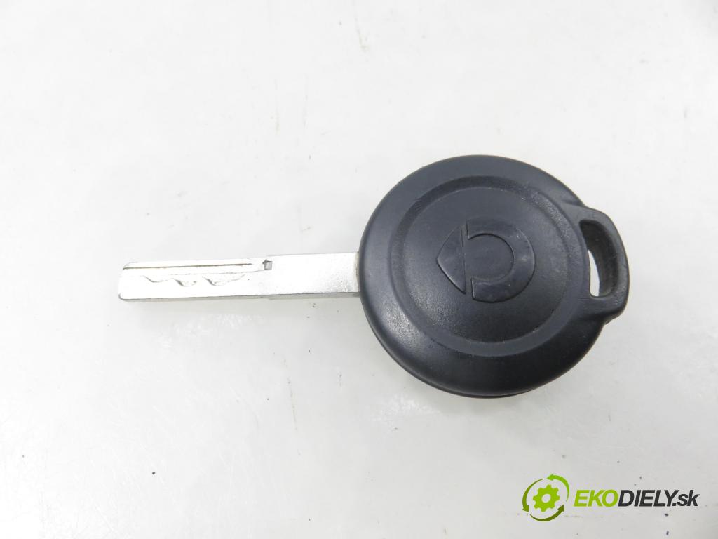 SMART FORFOUR (454) HB 2006 70,00 1.5 CDI (454.001) - OM 639.939 1493,00 spinačka 4408A040 ; 5WK45107 (Spínacia skrinka)