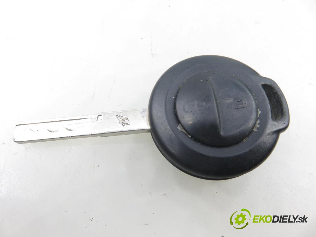 SMART FORFOUR (454) HB 2006 70,00 1.5 CDI (454.001) - OM 639.939 1493,00 spinačka 4408A040 ; 5WK45107 (Spínacia skrinka)