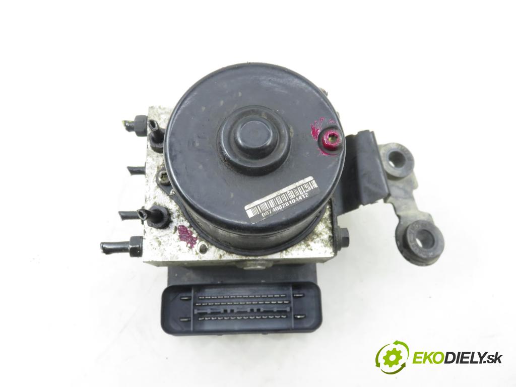 AUDI A3 (8L1) HB 2001 75,00 1.6 8V 102 - BFQ 1595,00 pumpa ABS 1C0907379E ; 10096003133 ; 10020600094 (Pumpa ABS)