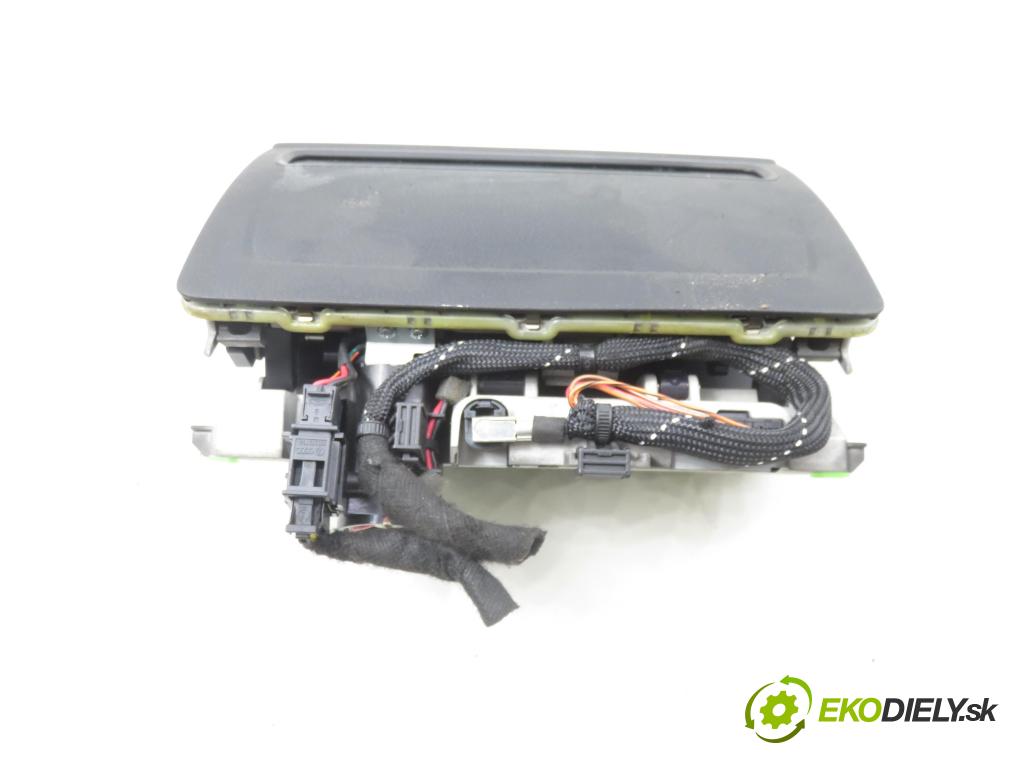 AUDI A3 Limousine (8VS, 8VM) SEDAN 2013 110,00 2.0 TDI - CRBC 1968,00 ZOBRAZIT: 8V0857273N