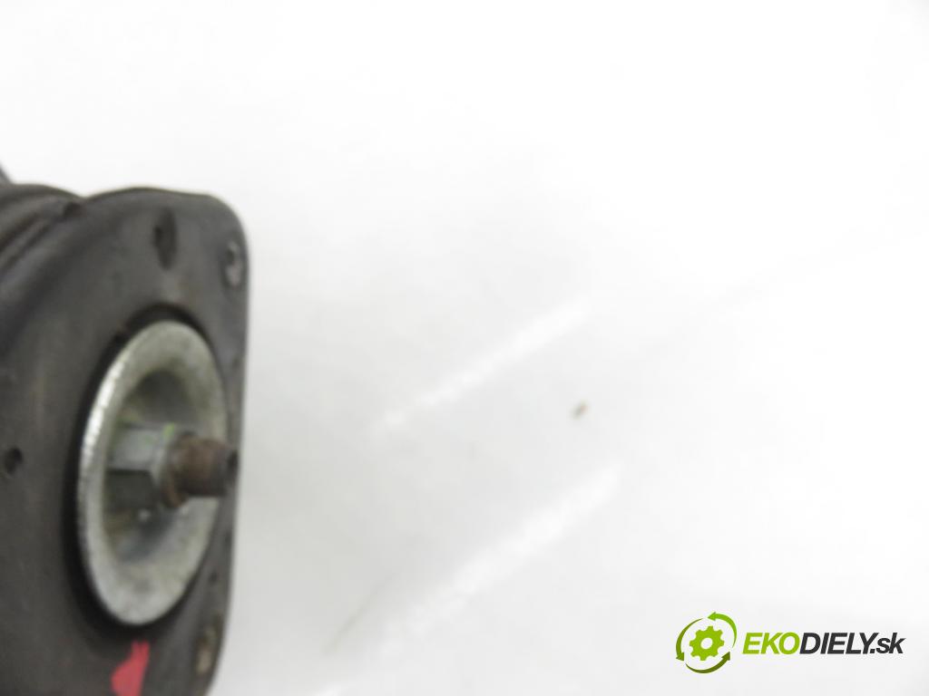 MAZDA 5 (CR19) MINIVAN 2006 81,00 2.0 CD - RF7J 1998,00 MCPERSON LP