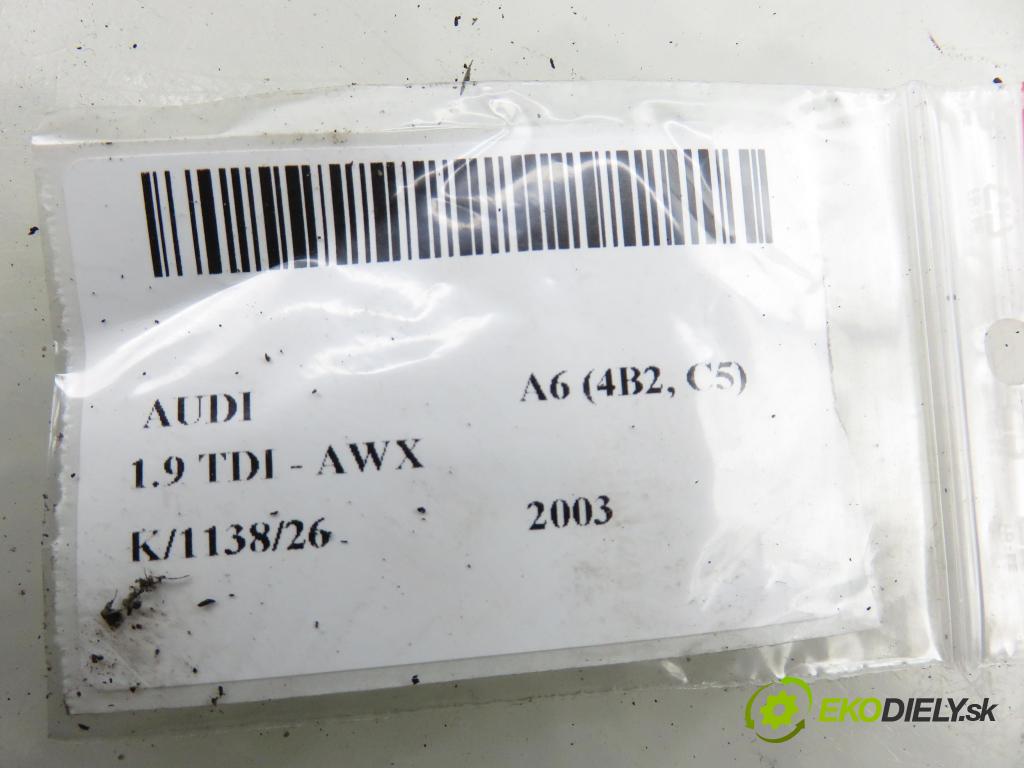 AUDI A6 (4B2, C5) SEDAN 2003 96,00 1.9 TDI - AWX 1896,00 uchycení tlumičích 8D0412383E