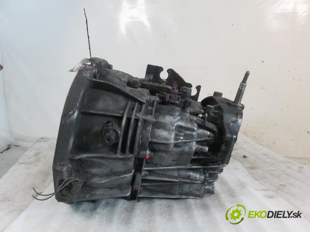 OPEL VIVARO A Autobus (X83) BUS 2003 74,00 1.9 DTI - F9Q 760 1870,00 převodovka MANUALNA PK6025