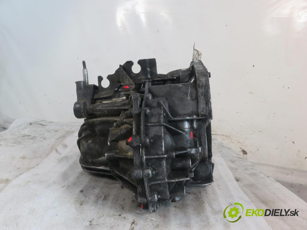 OPEL VIVARO A Autobus (X83) BUS 2003 74,00 1.9 DTI - F9Q 760 1870,00 převodovka MANUALNA PK6025