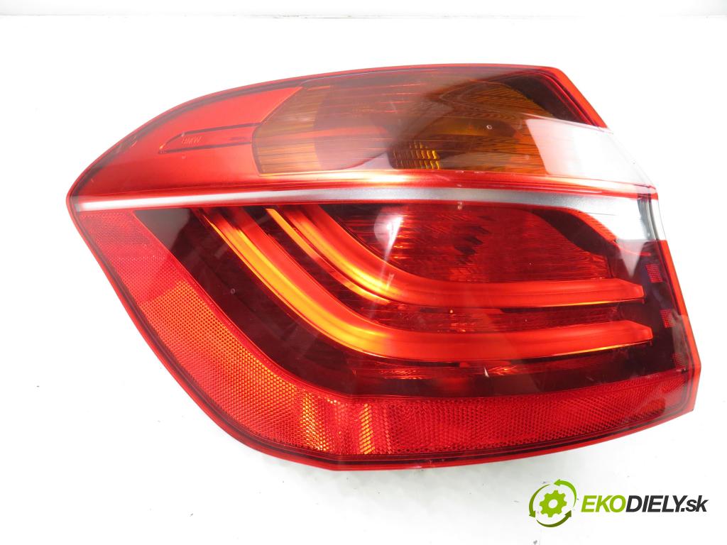 BMW 2 Active Tourer (F45) MINIVAN 2016 110,00 218 d 150 - B47 C20 A 1995,00 Svetlo ľavé zadné 7311059