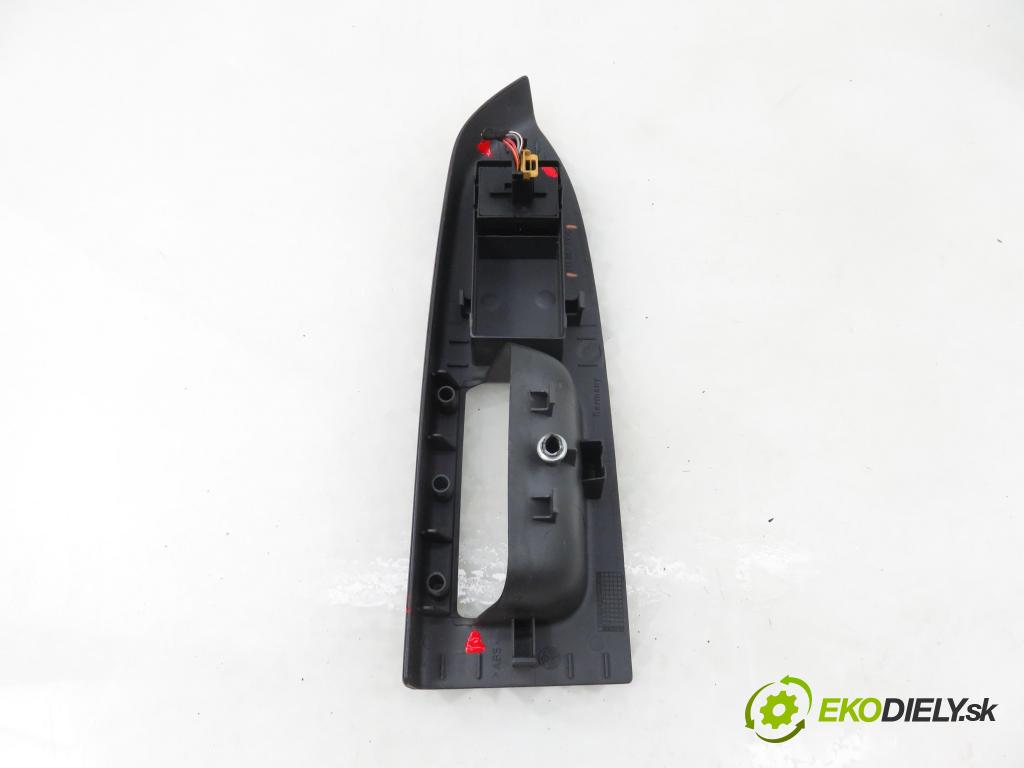 VW TOURAN (1T1, 1T2) MINIVAN 2005 77,00 1.9 TDI - BLS 1896,00 Panel ovládania okien 1T1867371G ; 1K3959857A