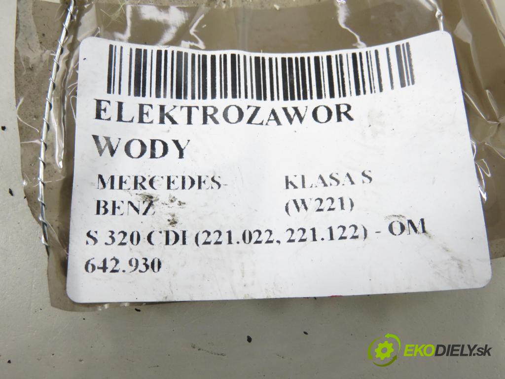 MERCEDES-BENZ KLASA S (W221) SEDAN 2006 173,00 S 320 CDI 235 - OM 642.930 2987,00 ELEKTROVENTIL: vody V30771046