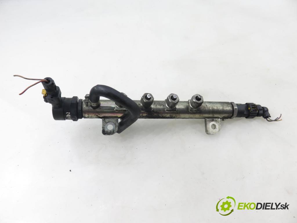 OPEL VECTRA C GTS (Z02) LIFTBACK 2004 110,00 1.9 CDTI - Z 19 DTH 1910,00 Lišta vstrekovacia 0281002507 ; 0281002534 (Vstrekovacia lišta)