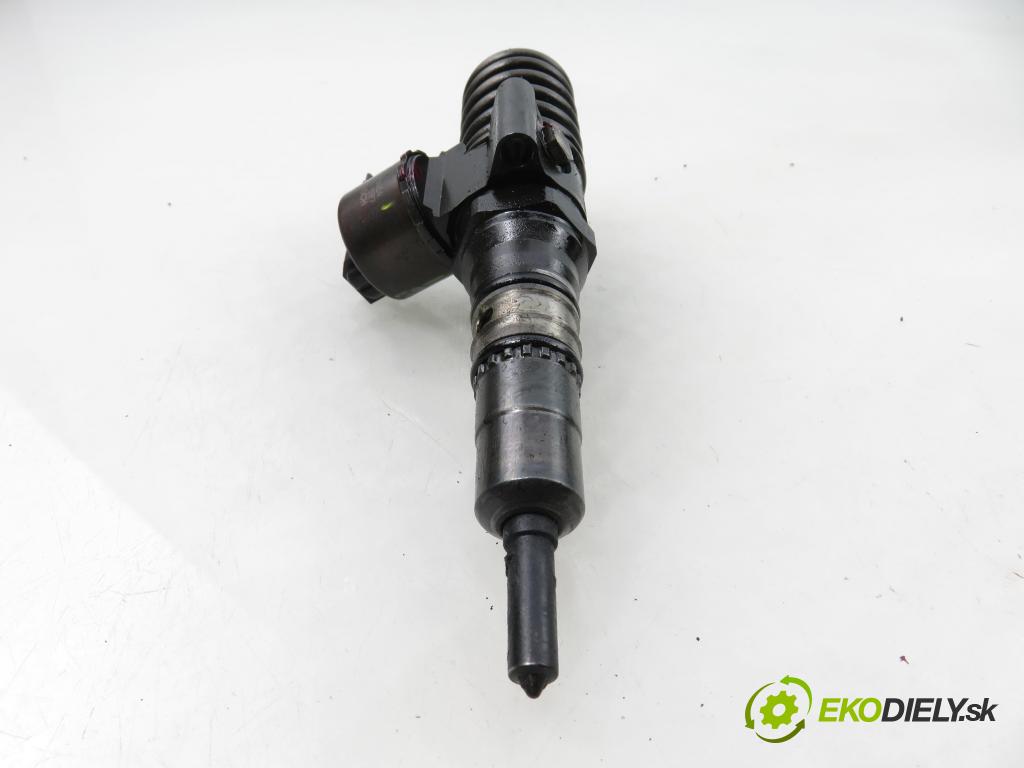 VW GOLF PLUS (5M1, 521) MINIVAN 2006 103,00 2.0 TDI 16V - BKD 1968,00 vstříkovač 03G130073G ; 0414720404 (Vstřikovač paliva)