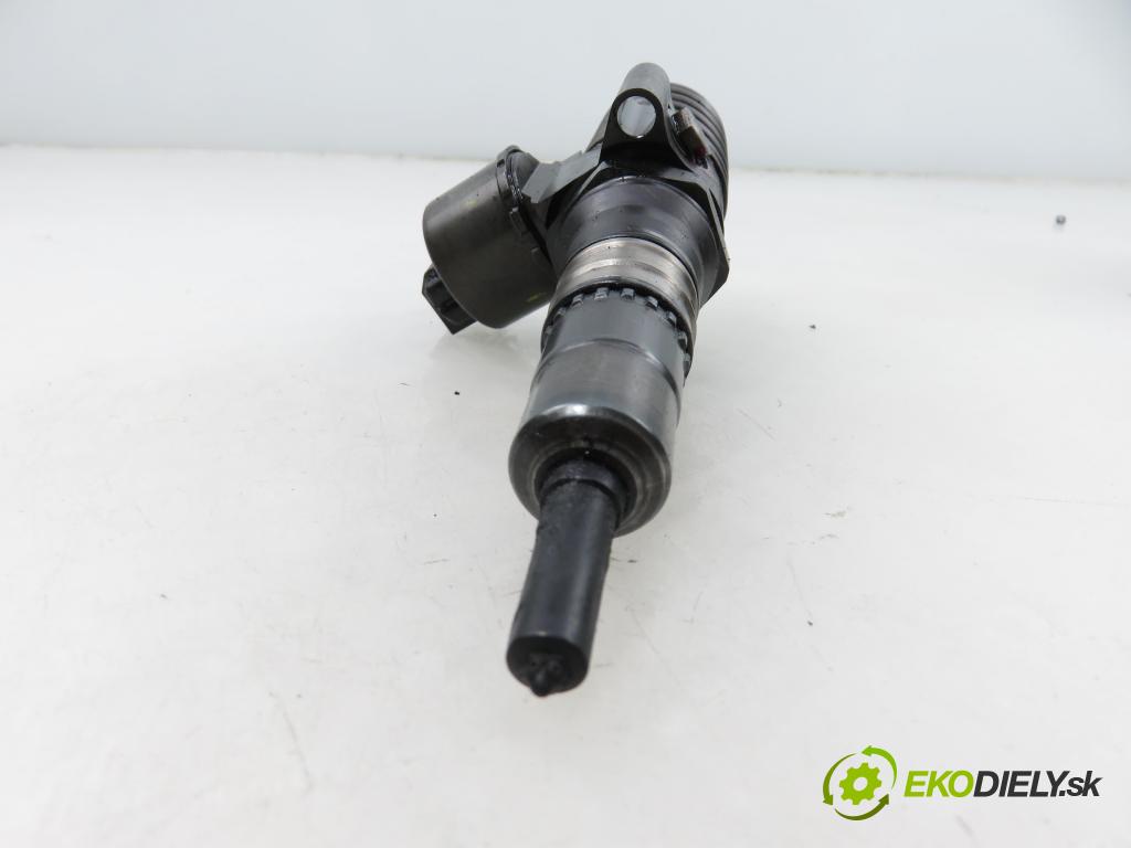VW GOLF PLUS (5M1, 521) MINIVAN 2006 103,00 2.0 TDI 16V - BKD 1968,00 vstříkovač 03G130073G ; 0414720404 (Vstřikovač paliva)