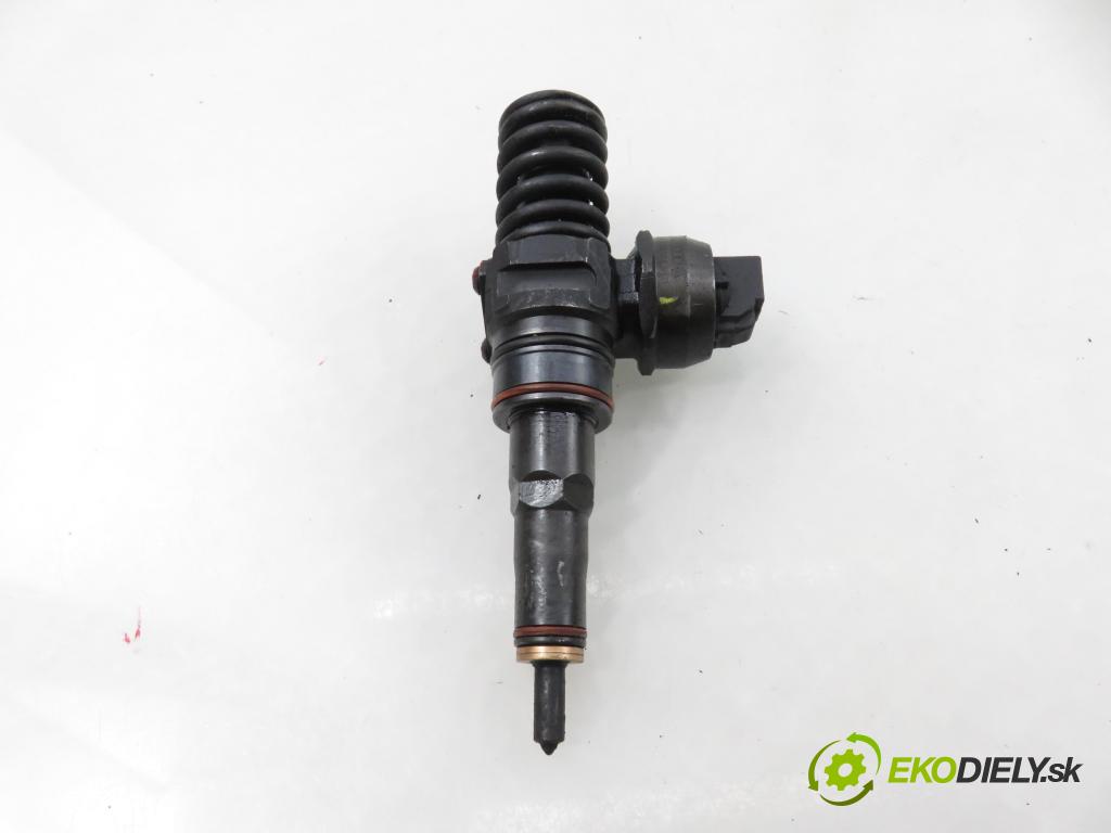 AUDI A4 (8E2, B6) SEDAN 2001 96,00 1.9 TDI PD 130 - AWX 1896,00 vstříkovač 038130073AN ; 0414720209 (Vstřikovač paliva)