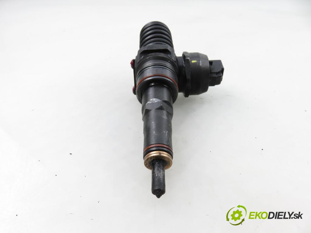 AUDI A4 (8E2, B6) SEDAN 2001 96,00 1.9 TDI PD 130 - AWX 1896,00 vstříkovač 038130073AN ; 0414720209 (Vstřikovač paliva)