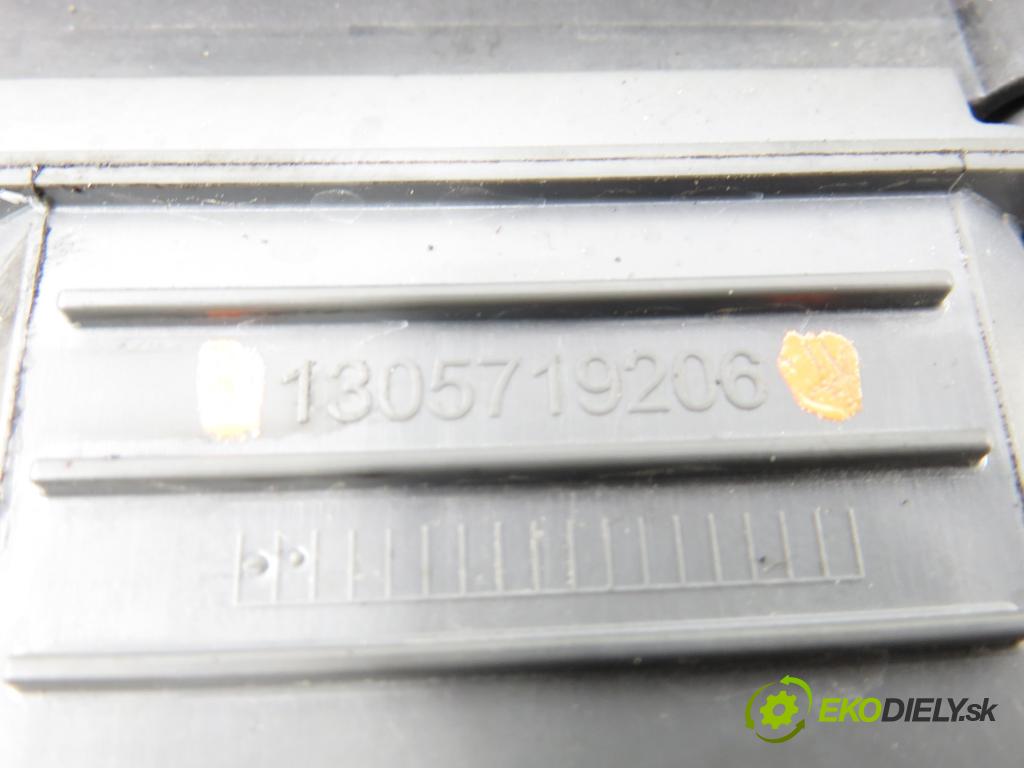 BMW 2 Active Tourer (F45) MINIVAN 2016 110,00 218 d - B47 C20 A 1995,00 OBJEKTÍV: svetla 1305719206 ; 1305715322
