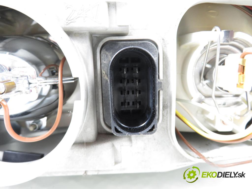 SKODA OCTAVIA I (1U2) KOMBI 2002 66,00 1.9 TDI 90- AGR 1896,00 Svetlo LP 1U1941015E