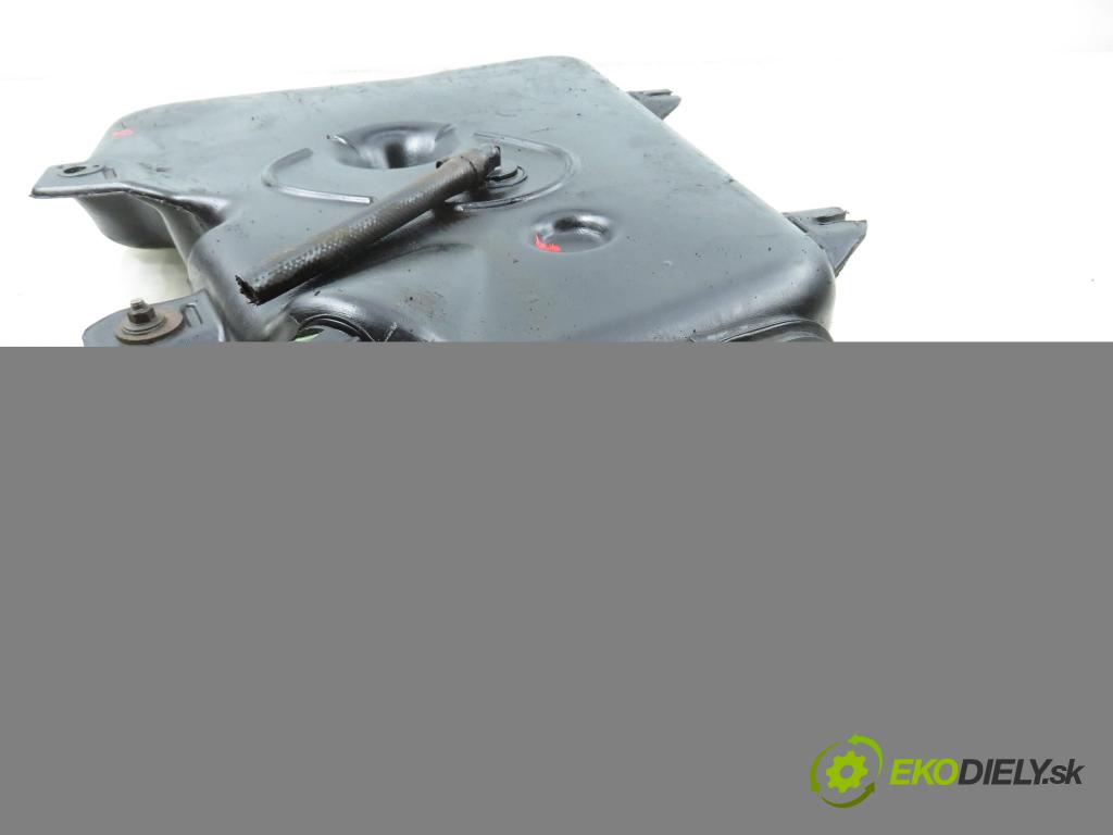 PEUGEOT 607 (9D, 9U) SEDAN 2004 98,00 2.2 HDI - 4HX (DW12TED4/FAP) 2179,00 Nádržka KAPALINA: FAP