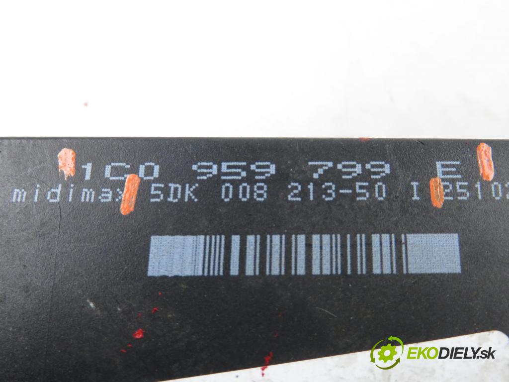 SEAT LEON (1M1) HB 2003 77,00 1.6 16 V - BCB 1598,00 MODUL komfortu 1C0959799E ; 5DK00821350I