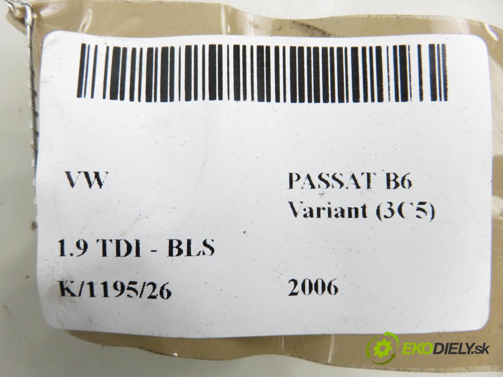 VW PASSAT B6 Variant (3C5) KOMBI 2006 77,00 1.9 TDI - BLS 1896,00 hmlové svetlo, hmlovka P