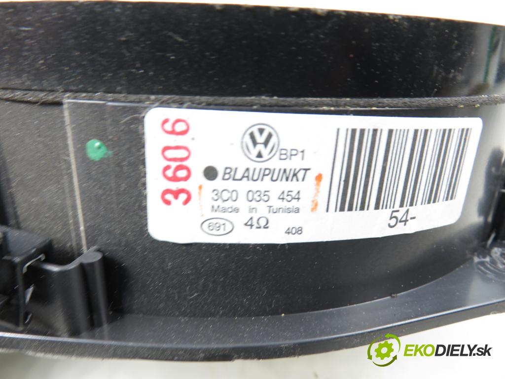 VW PASSAT B6 Variant (3C5) KOMBI 2006 77,00 1.9 TDI - BLS 1896,00 reproduktor Dvere 3C0035454