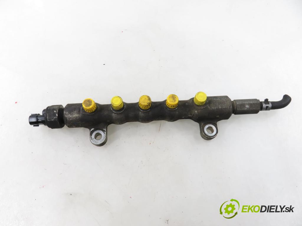 TOYOTA RAV 4 III (_A3_) SUV 2007 130,00 2.2 D 4WD (ALA30_) - 2AD-FHV 2231,00 lišta vstřikovací 8945871010 (Vstřikovací lišta)