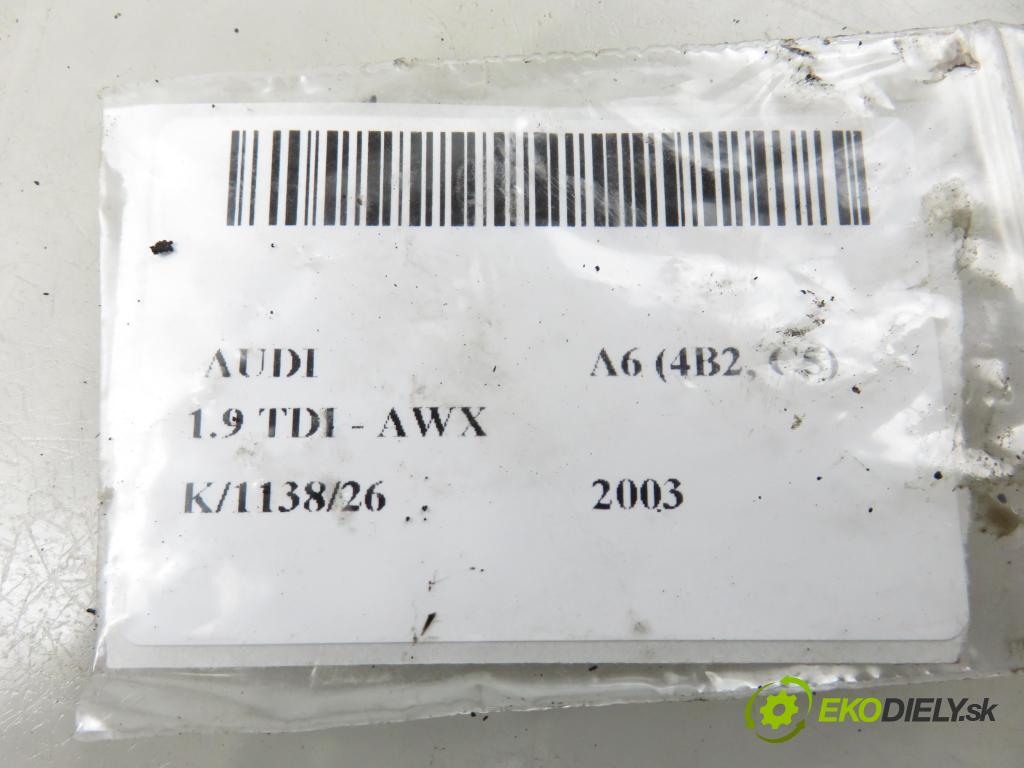 AUDI A6 (4B2, C5) SEDAN 2003 96,00 1.9 TDI - AWX 1896,00 rameno HORNÍ levý přední část