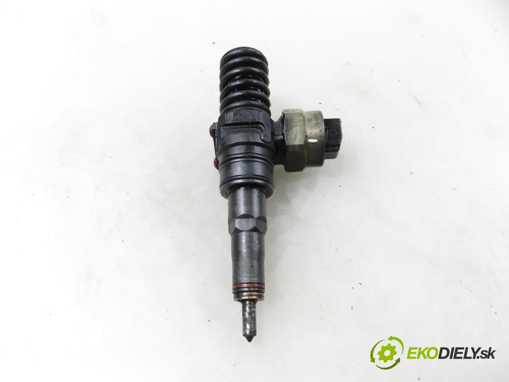 VW PASSAT B5 Variant (3B5) KOMBI 2000 85,00 1.9 TDI - ATJ 1896,00 vstříkovač 038130073F ; 0414720007 (Vstřikovač paliva)