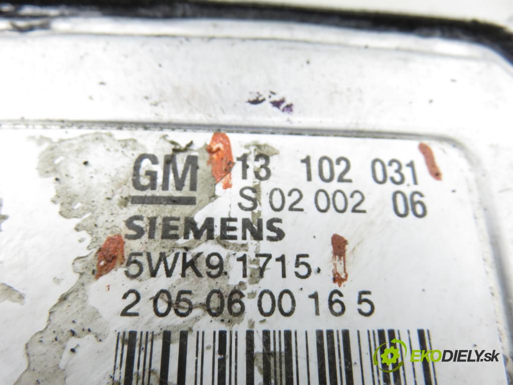 OPEL VECTRA C (Z02) SEDAN 2002 81,00 1.8 - Z 18 XEL 1796,00 Riadiaca jednotka Motor 5WK91715 ; 13102031