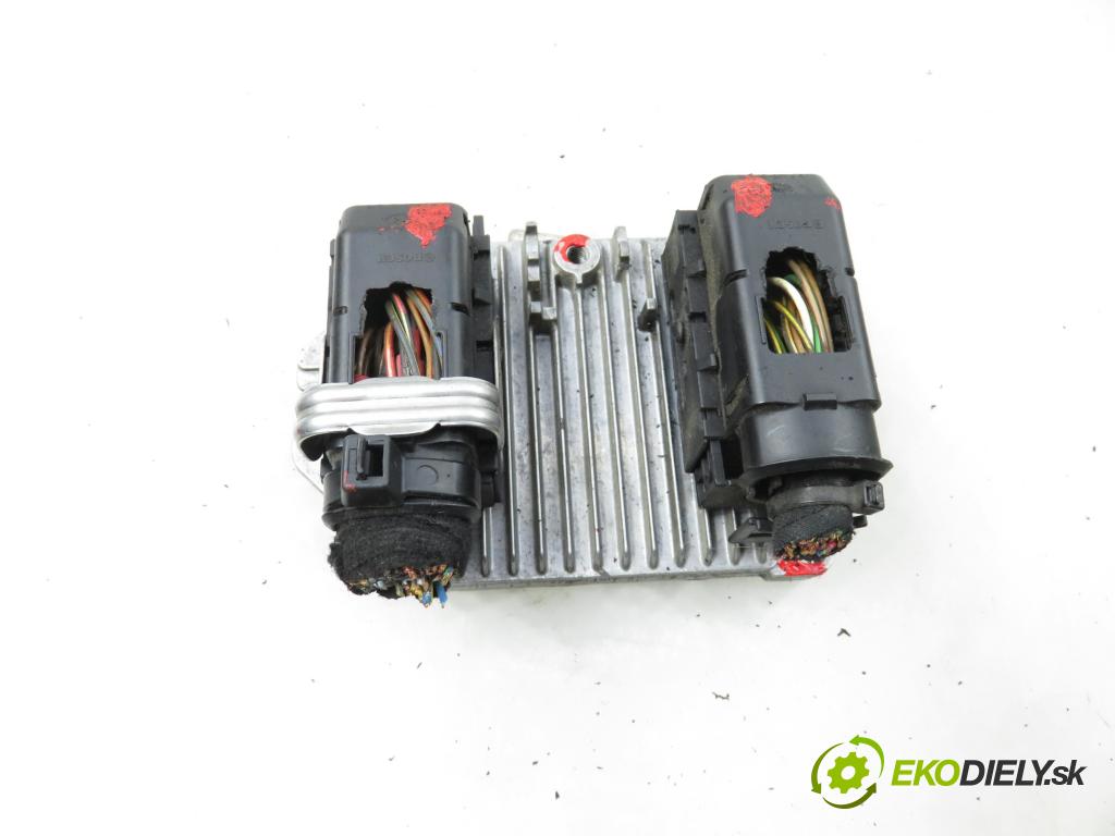OPEL VECTRA C (Z02) SEDAN 2002 81,00 1.8 - Z 18 XEL 1796,00 Riadiaca jednotka Motor 5WK91715 ; 13102031