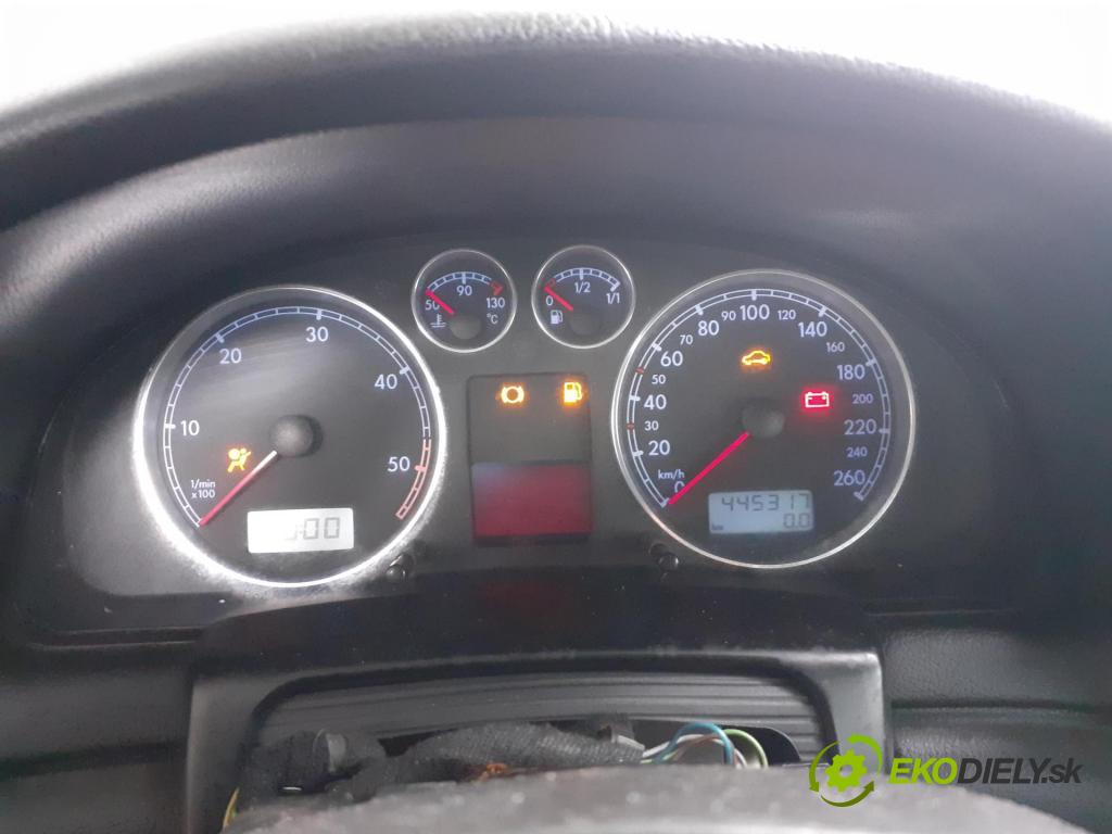 VW PASSAT B5.5 Variant (3B6) KOMBI 2002 96,00 1.9 TDI 4motion - AVF 1896,00 prístrojovka elektrický 3B0920827AX ; 110380198002