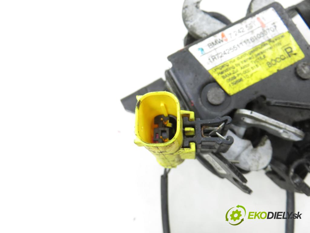BMW 2 Active Tourer (F45) MINIVAN 2016 110,00 218 d 150 - B47 C20 A 1995,00 zámok kapoty 7242551
