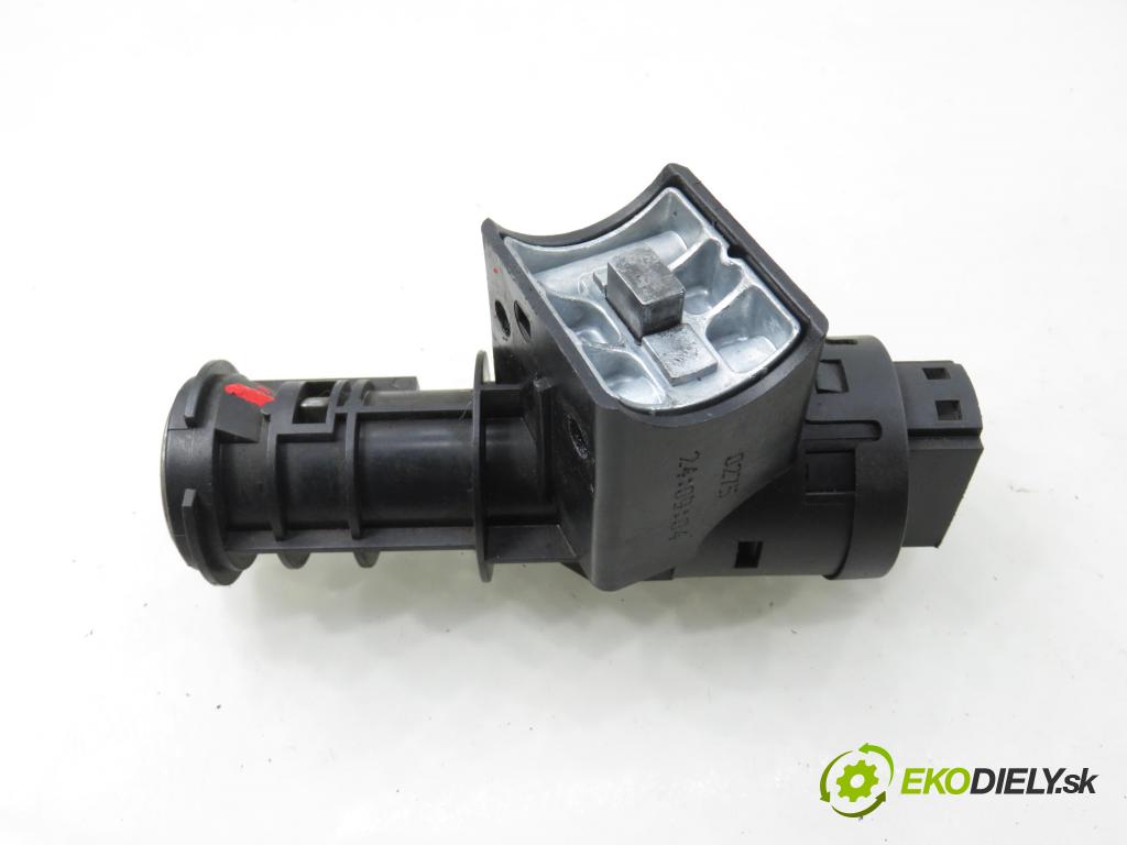 FIAT PANDA (169_) HB 2005 40,00 1.1 54 - 187 A1.000 1108,00 spinačka 00468453610 ; 61027500 (Spínacia skrinka)