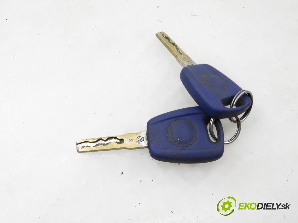 FIAT PANDA (169_) HB 2005 40,00 1.1 54 - 187 A1.000 1108,00 spinačka 00468453610 ; 61027500 (Spínacia skrinka)