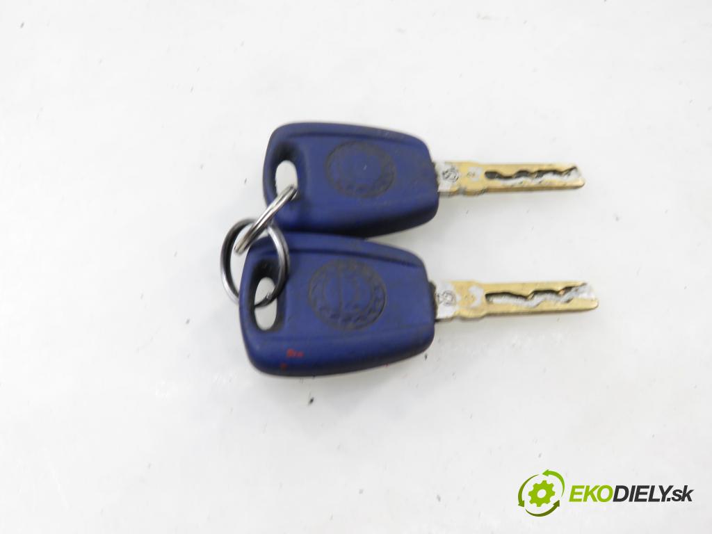 FIAT PANDA (169_) HB 2005 40,00 1.1 54 - 187 A1.000 1108,00 spinačka 00468453610 ; 61027500 (Spínacia skrinka)