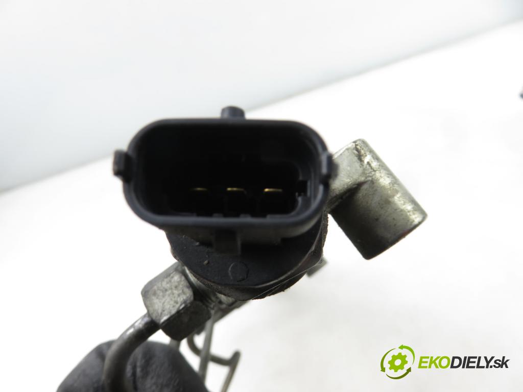CHEVROLET CAPTIVA (C100, C140) SUV 2007 110,00 2.0 D 4WD 1991,00 lišta vstřikovací 96440398 ; 0445214106 ; 0281002507 (Vstřikovací lišta)